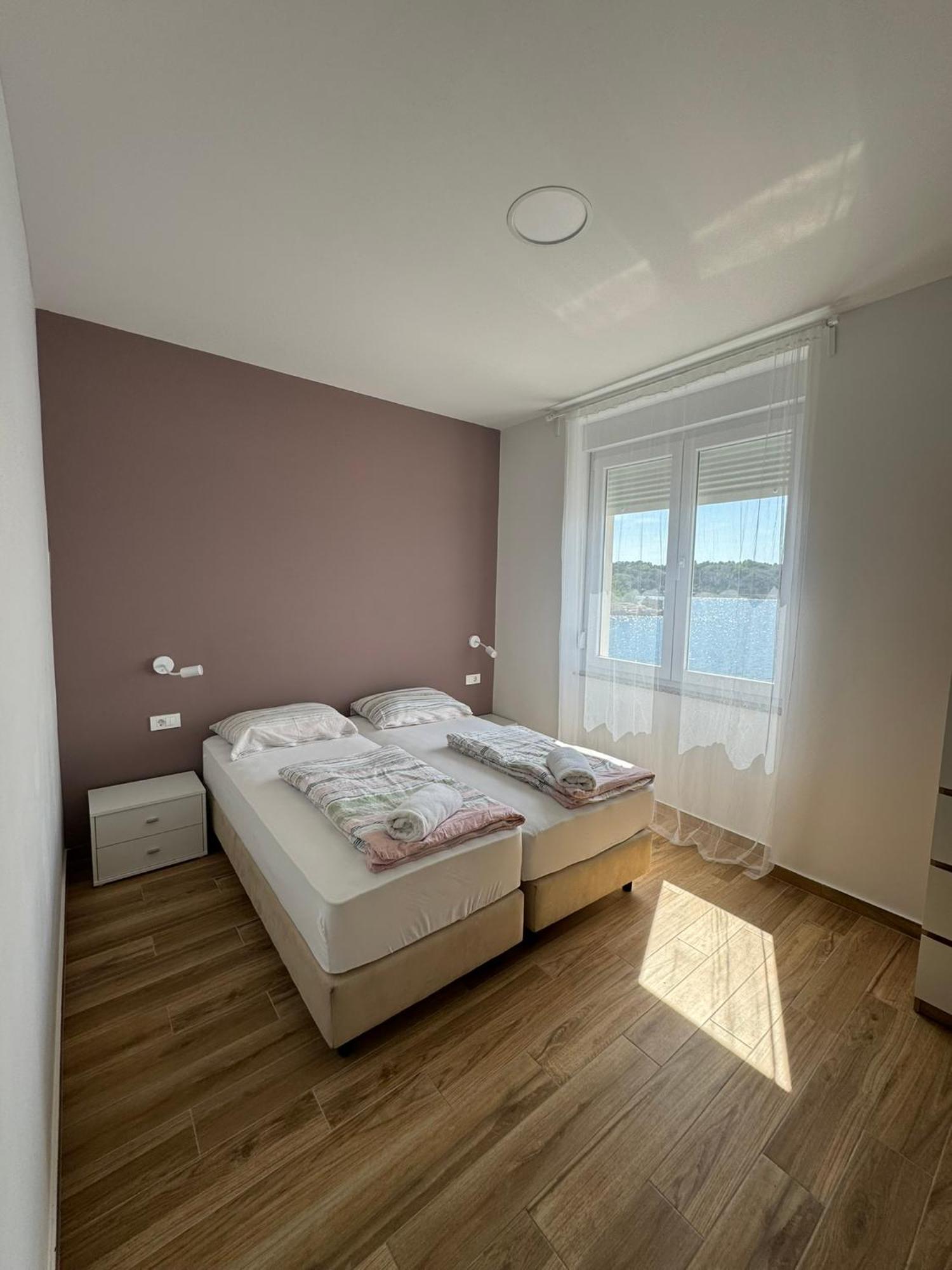 Villa Lovorka By Villa Eva Omisalj Ruang foto